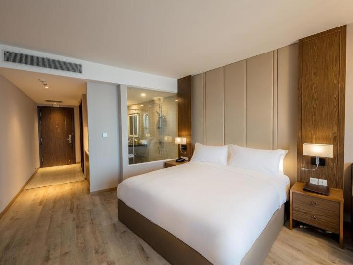 Panorama Central Nha Trang- Vietnam'S Highest Infinitive Rooftop Pool Luaran gambar